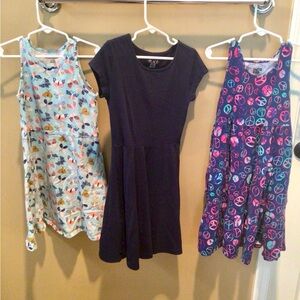 Girls 3 dress bundle. Casual dresses, size medium